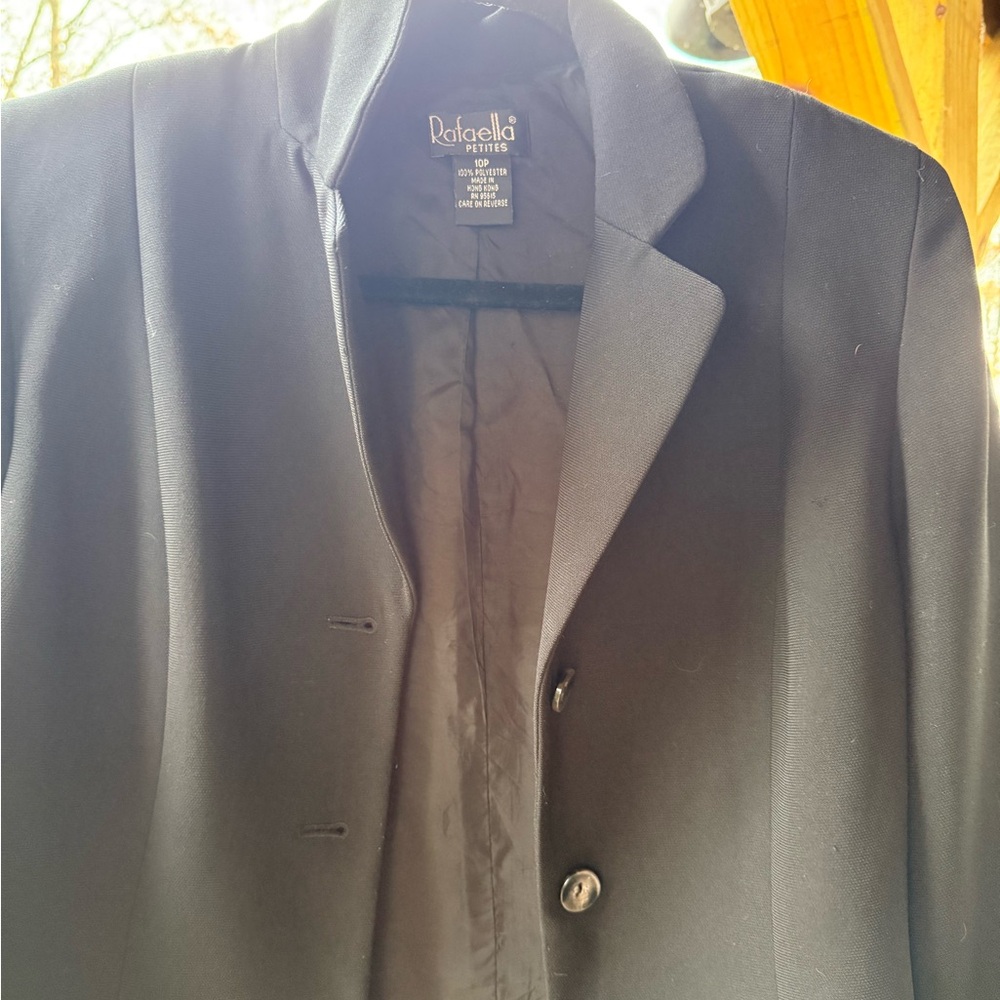 Rafaella Women's Elegant Black Suit Jacket - Picture 4 of 7